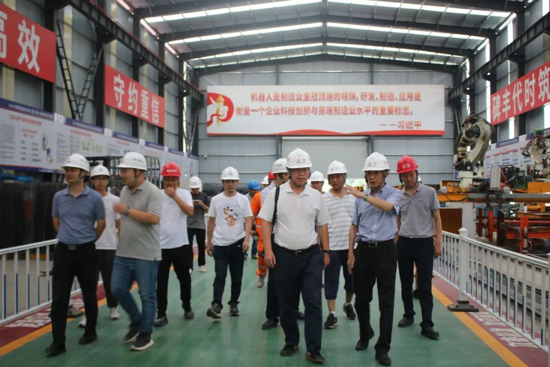 蜀道集團(tuán)督察組到宜金高速XJ8標(biāo)項(xiàng)目、宜金高速公路XJ6項(xiàng)目開展安全生產(chǎn)和生態(tài)環(huán)境保護(hù)工作督查